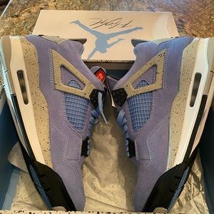 Retro air Jordan , new with box never worn